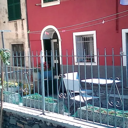 La Piazzetta Nel Vicolo Moneglia